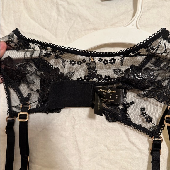 Honey Birdette Whitney Black Lingerie Set || Bra-32C, Garter Belt-Sm, Panty-Sm - Picture 13 of 15